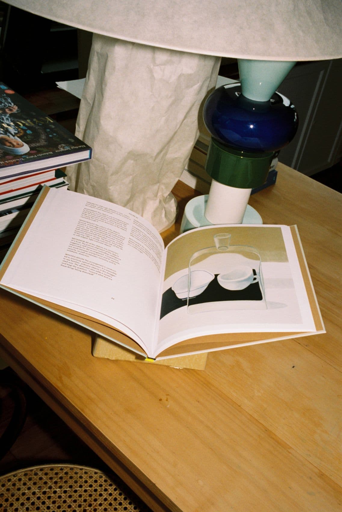 Bd Apartamento Accessories Book Stand Romeoyluna 1